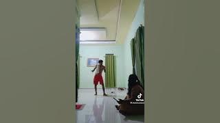 kocak nyindir istri !.. pake lagu buatan sendiri