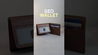 This ESR Geo wallet is so clutch #esr #esrtech #esrgeowallet