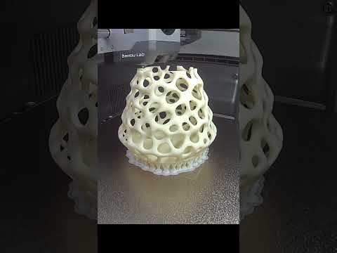 Leuchtender Voronoi-Weihnachtsbaum 🎄 | 3D-Druck Timelapse 🕯️ #design #3dprinting #3ddruck