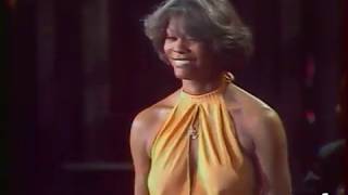 Video thumbnail of "Dionne Warwick - I Didn't Mean to Love You (Live at the Theatre de l'Empire, Paris 12 Dec 1976)"