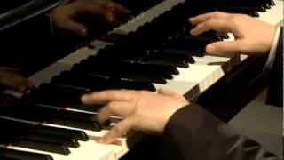 Watch András Schiff plays Bach Trailer