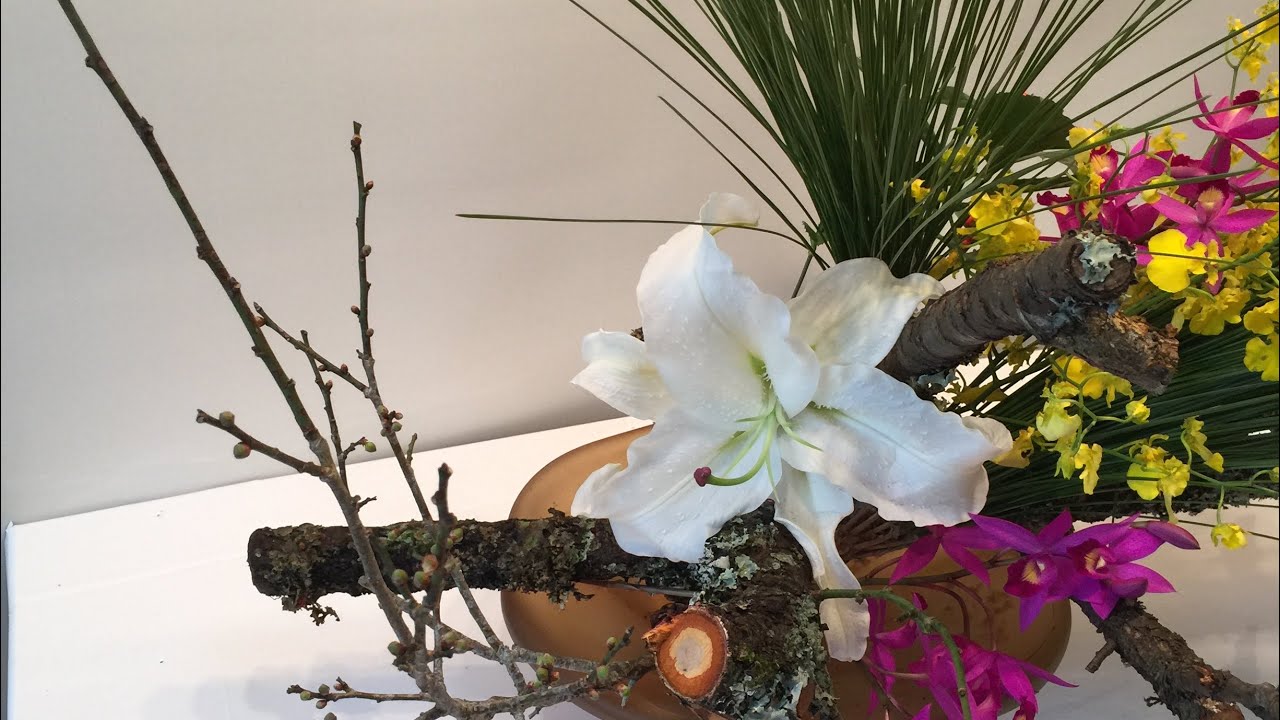 正月花をいけるno 3 Youtube