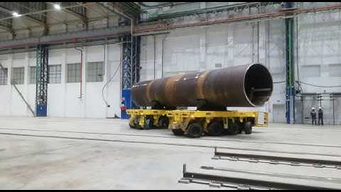 SPMT (self propelled modular transporter) for handling wind mill towers