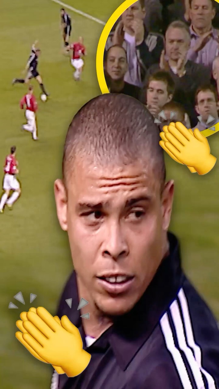 ? RESPECT - Old Trafford Gave R9 A Standing Ovation ??