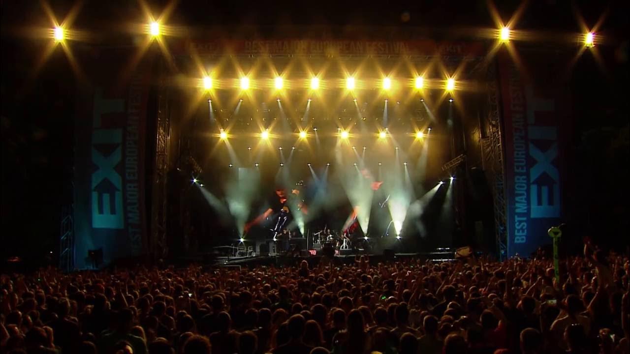 2CELLOS - Thunderstruck [Live at Exit Festival]