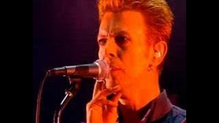 David Bowie- Andy Warhol (Live at Lorelei 6-22-96)