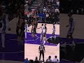 first bucket as a Sacramento King for Precious Achiuwa 👑