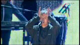 David Bowie - Live -I am Afraid of Americans- at Hurricane Festival (2004)-720.mpg