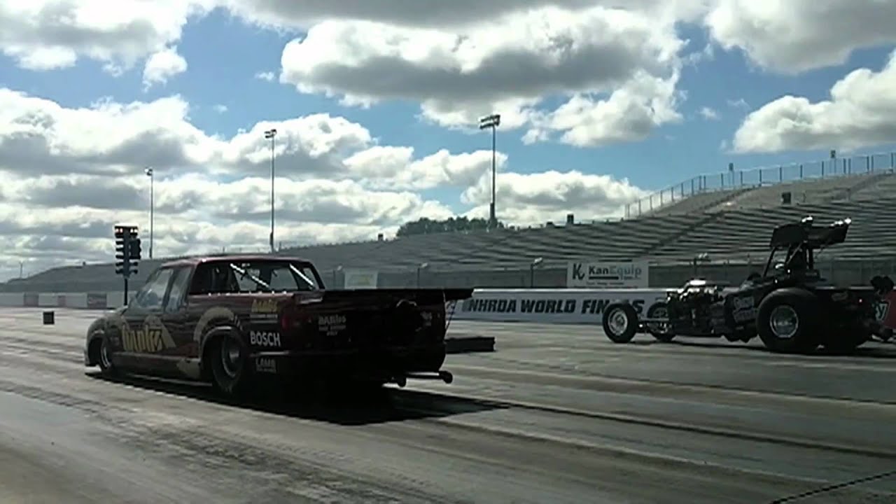 Diesel Drags: World Champion 2010 - YouTube Banks Power