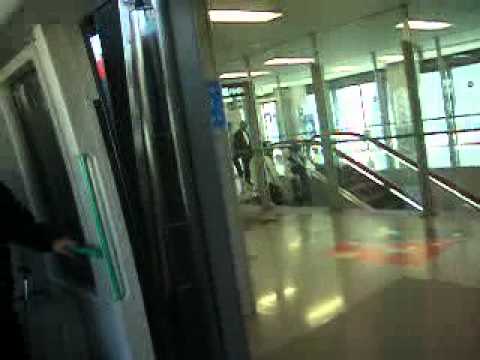 關西空港〈出境〉搭轉乘電車.flv