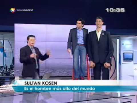 Video: Sultán Kosen. ¿Cómo entró un granjero turco en el Libro Guinness de los Récords?