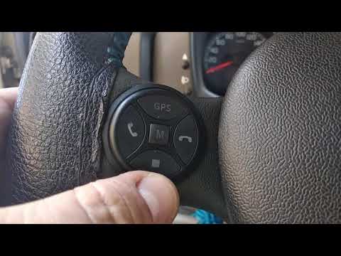 Fiat DOBLO установил Bluetooth кнопки руля