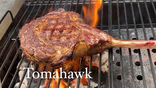 Delicioso Tomahawk a la Parrilla