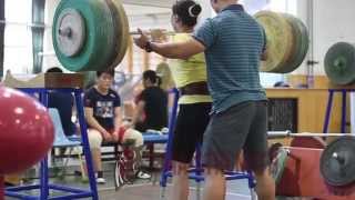 Zhang Rong 3xBW Back Squat 145kg