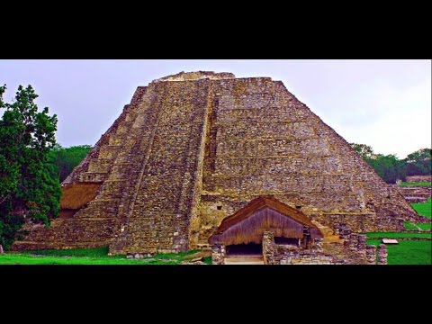 Climbing The Mayapan Pyramid of Mayas, Yucatan, Mexico