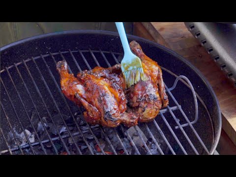 Assalamualaikum wr.wb Di video saya kali ini adalah bagaimana cara menusuk dan melipat ayam panggang. 
