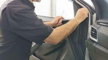 2021 Isuzu Dmax Front Door Trim Removal