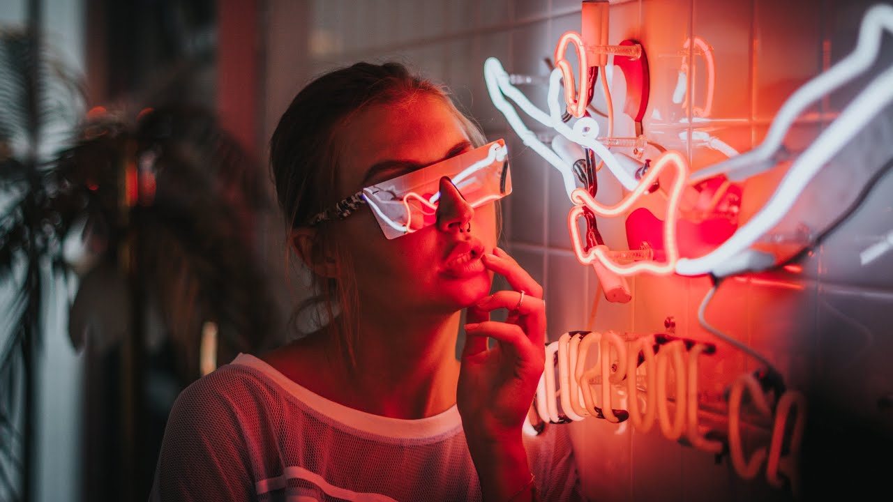 Lady Ocean - Amore adlı videoyu YouTube'da izle Lady Ocean - Amore adlı videoyu YouTube'da izle