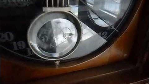 Ithaca Calendar Clock Co., Ithaca, NY 3 1/2