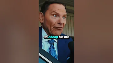 Kenneth Copeland is creepy af and not a man of God ijs