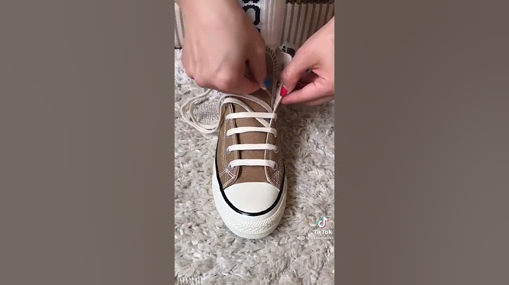 Как красиво и модно завязать шнурок👟👇✨(видео не моя)