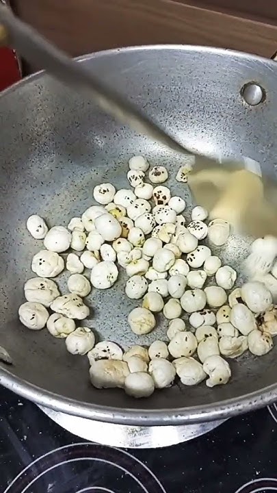 how-to-eat-fox-nuts-music-diabetes-foxnuts-snacks-fry-health