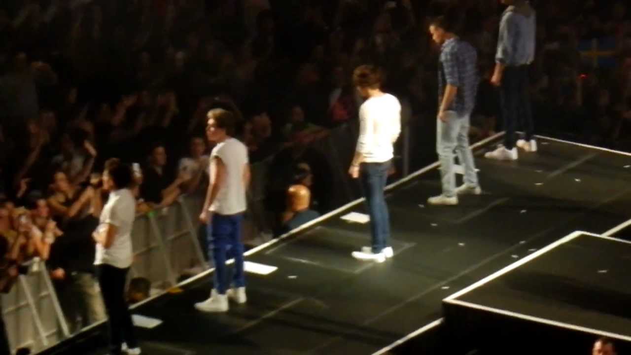 One Direction - Save You Tonight MSG 12/3/12