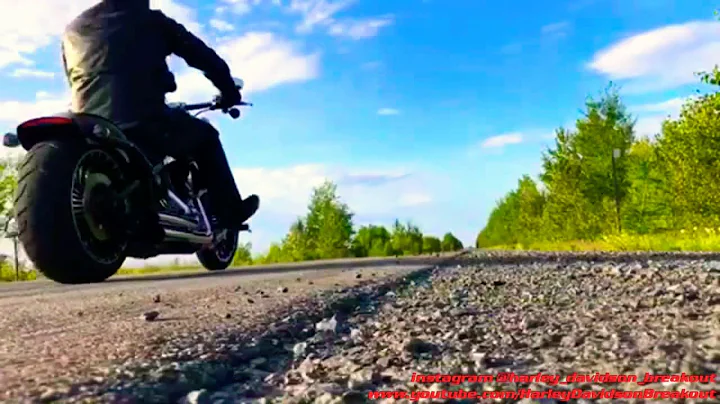 Harley-Davidson FXSB Breakout Exhaust Sound (Thanks to Max)
