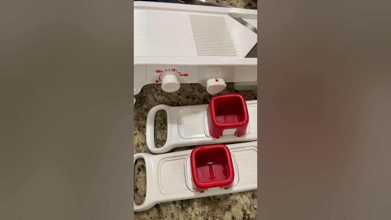 Tupperware Mandolin VS Speedy Mando & Speedy Grater YouTube