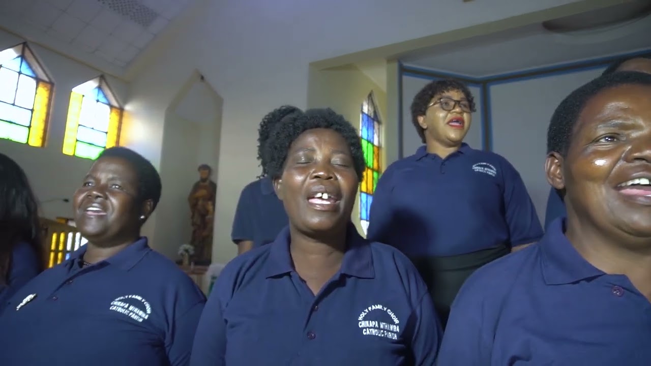 AVE MARIA - HOLY FAMILY CATHOLIC CHOIR [CHIKAPA]