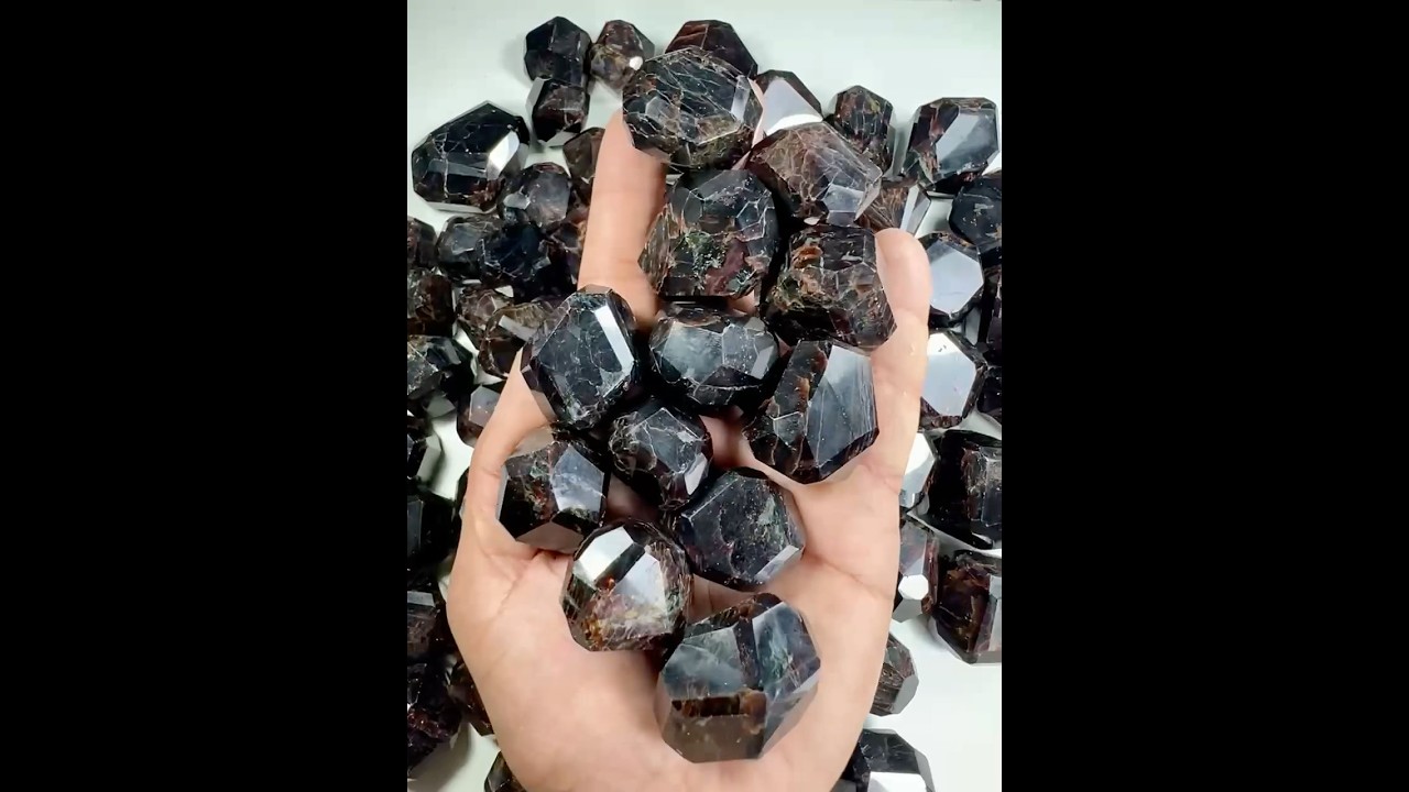 Extremely High Quality Well Polished Almandine Garnet Polished Stone Available!!! Weight 6kg!!!