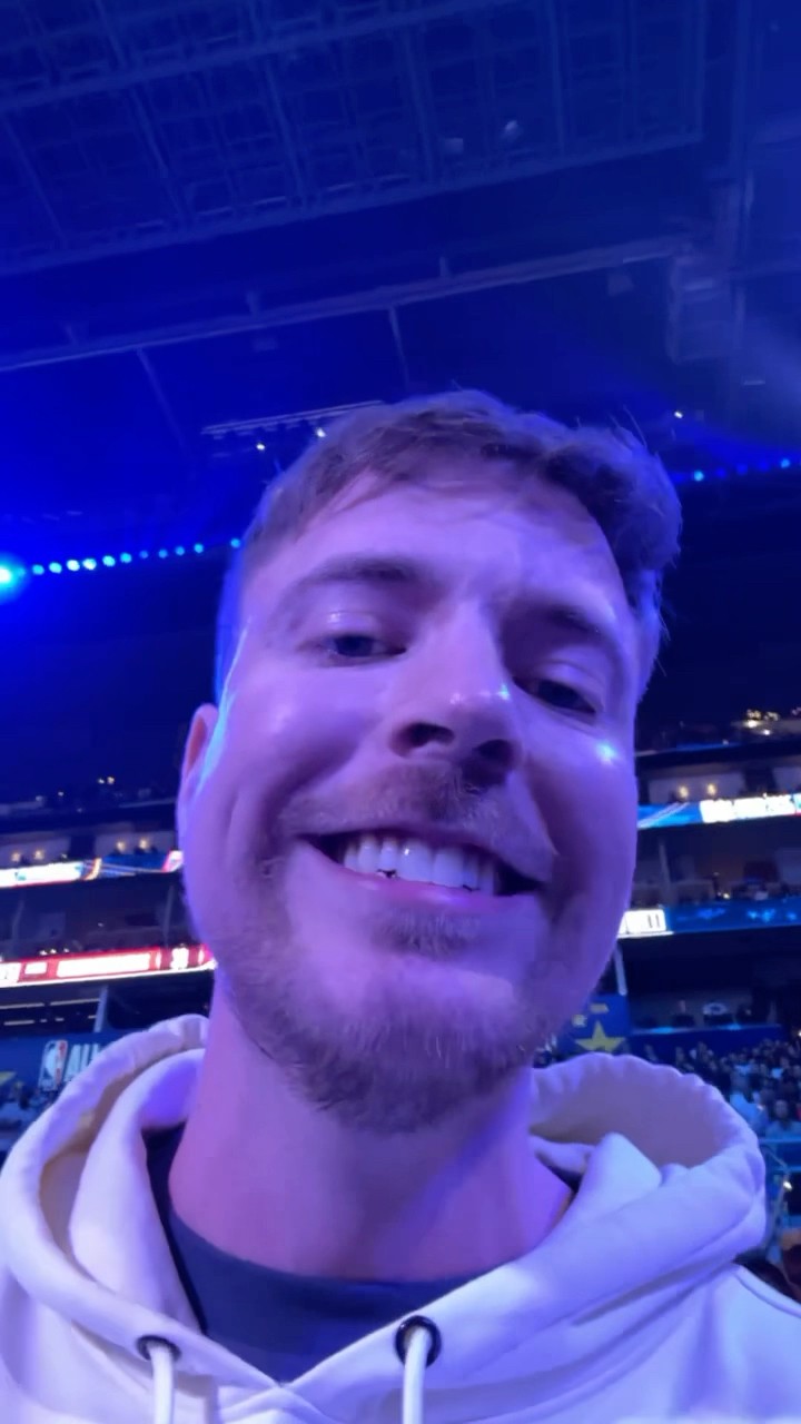 @MrBeast  $100,000 challenge coming up NEXT! ??