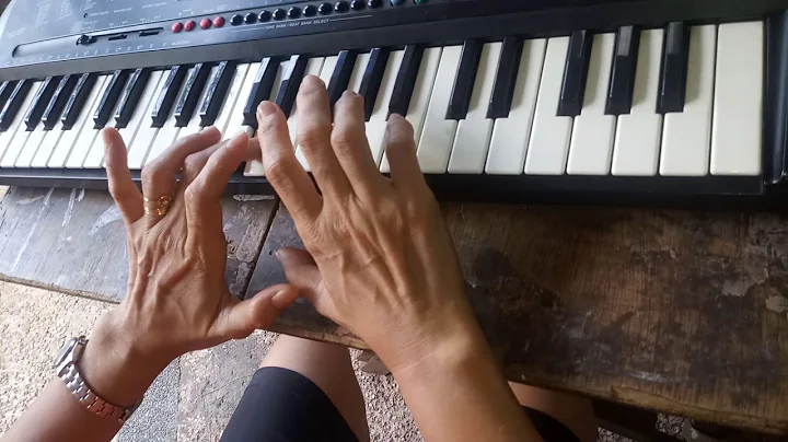 First time to play Can't Help Falling In love  #Tr...