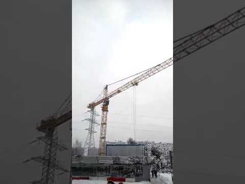 КОРТРОС - БАШЕННЫЙ КРАН НАД ГОЛОВАМИ ПРОХОЖИХ КОРТРОС - БАШЕННЫЙ КРАН НАД ГОЛОВАМИ ПРОХОЖИХ