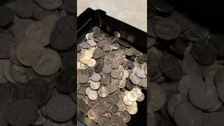 This Coin Pusher Makes $100 Per Day