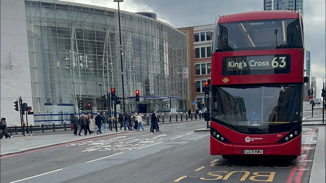 (63 bus) Transport UK London Bus 3411 LC71 KWU Enviro 400EV - YouTube