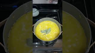 Day &amp; light of a realtor: How to make Chicken Noodle Soup 🍜