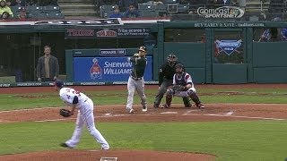 Reddick crushes grand slam in top of the 2nd