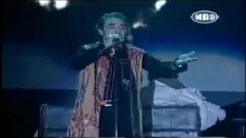 Notis Sfakianakis-'Εξω Βρέχει (Live From Wembley)