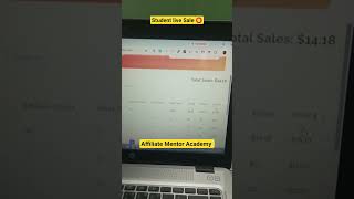 Кадр из ролика «Student live 💲⭕ Sales 🇺🇸👍 #affiliatemarketing #stockmarket #realwaystomakemoneyfromhome #makemoney»