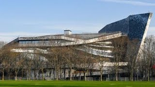 Basquiat à la Philharmonie de Paris, l'atelier du peintre revisité en club de jazz