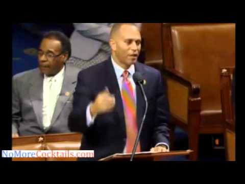 Black Dem Hakeem Jeffries assumes Hands Up posture on the House floor ...