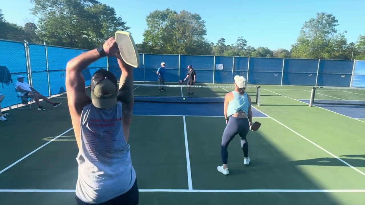 Amanda Tim vs Mason Darren