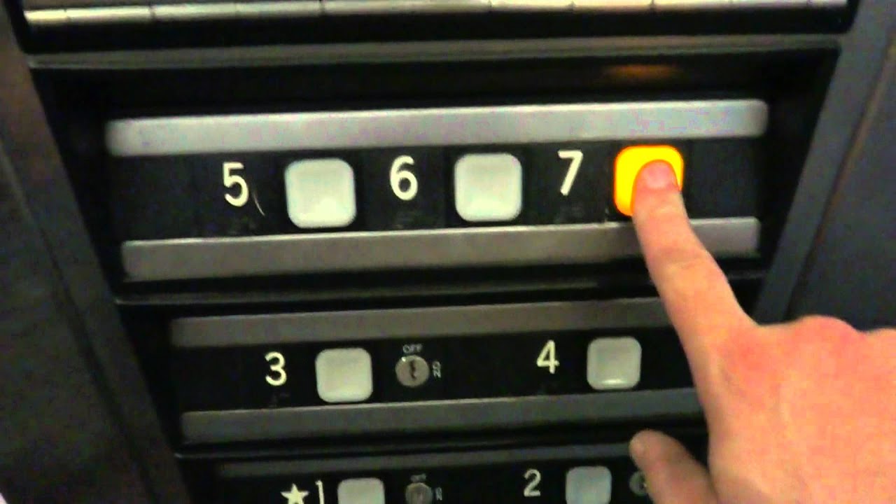 Thyssenkrupp/Dover HIGHdraulic lift @ Pier 5 Parking Baltimore MD w/ cober6711