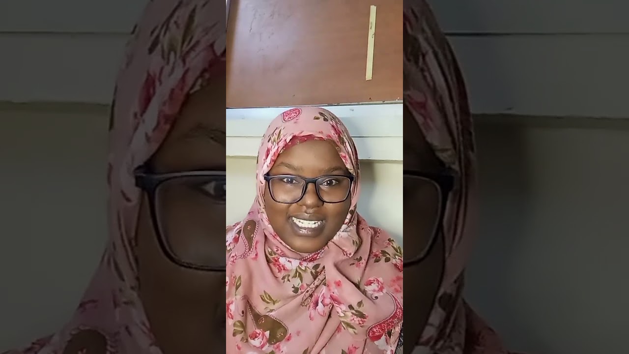 الصلاة الابراهيميه تشعرك بالطمأنينة والسكينه كل همك  كسب الحسنات والبعد عن السيئات وان تصبح شخص صالح