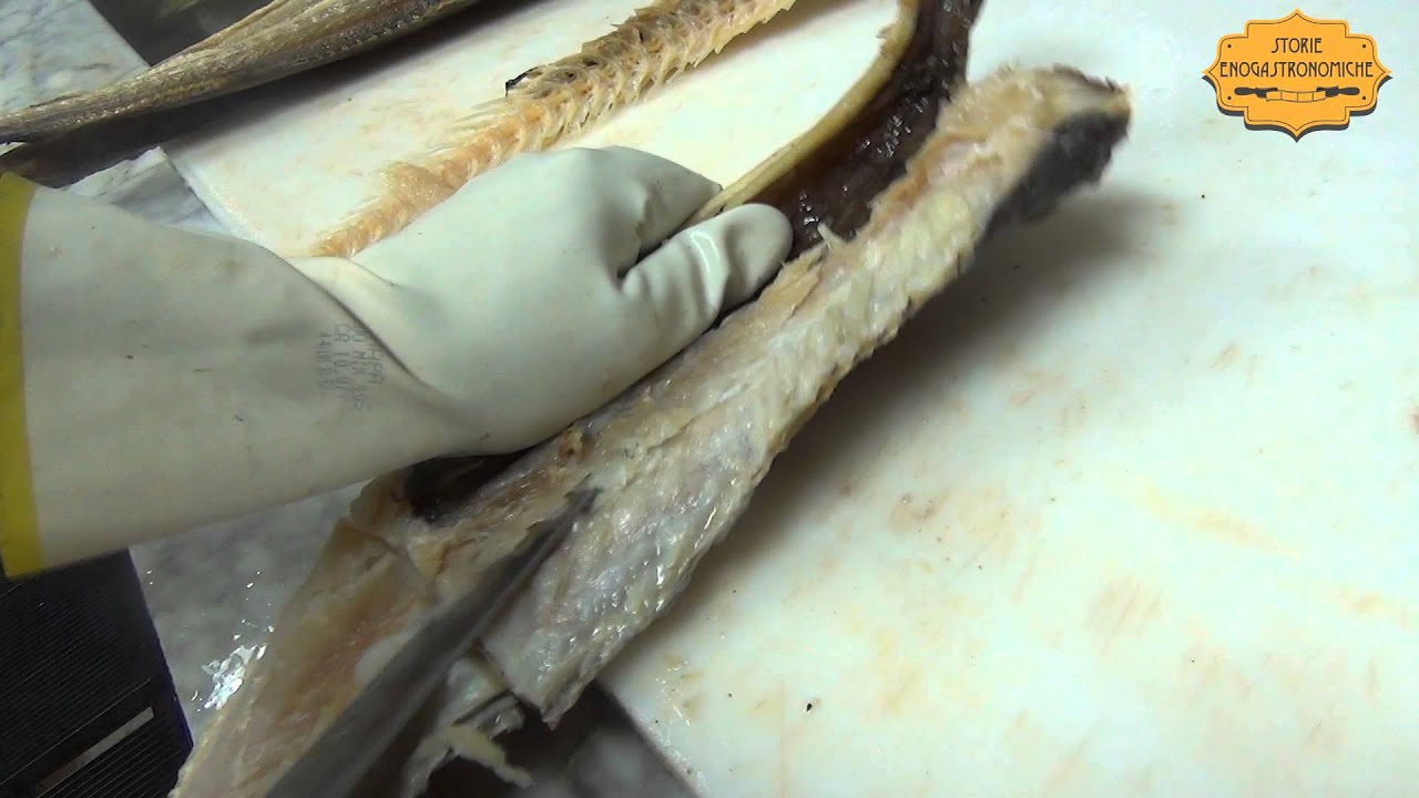 Come si lavora lo Stocco di Mammola, in Calabria