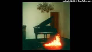 Ati242 - Her Nerdeysen (Instrumental)