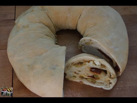 Video: Brötchen Mit Fetakäse Und Sonnengetrockneten Tomaten