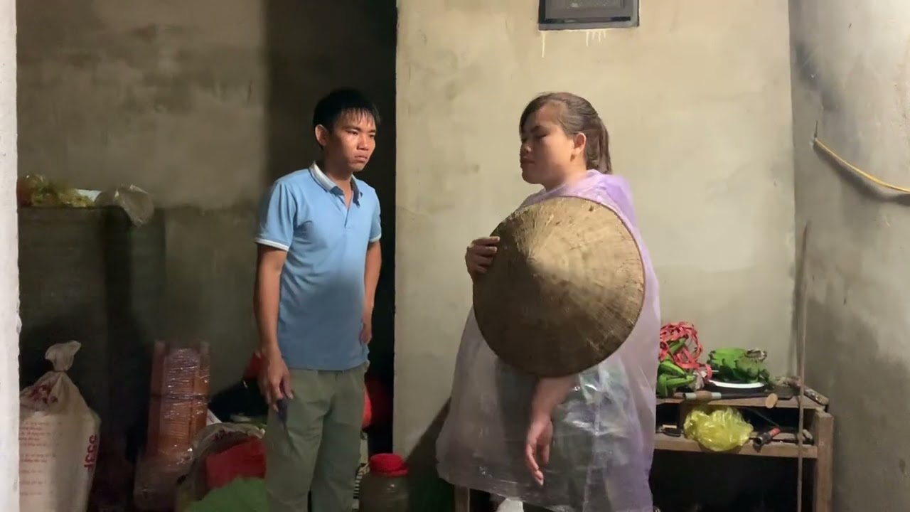 Mẹ lấy lại rồi không cho mình nữa.không để như vậy được 