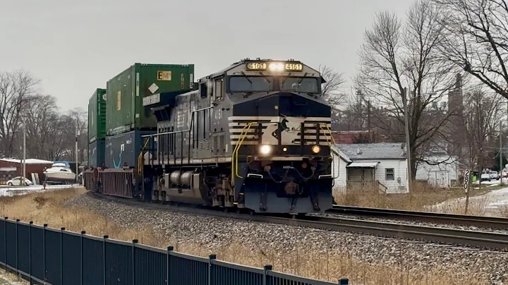 NS 28N at Fostoria, OH